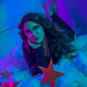 Meet Your Posher, Danielle~